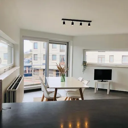 Nabij Zee & Winkels Apartament *